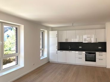 Wohnen und Küche Wohnung 3 und 6.jpg